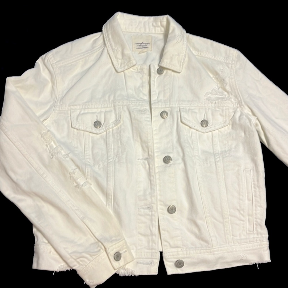 American Eagle White Jean Jacket